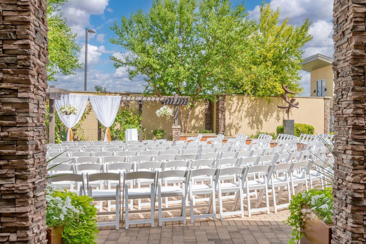 Courtyard Mankato Hotel & Event Center Εξωτερικό φωτογραφία