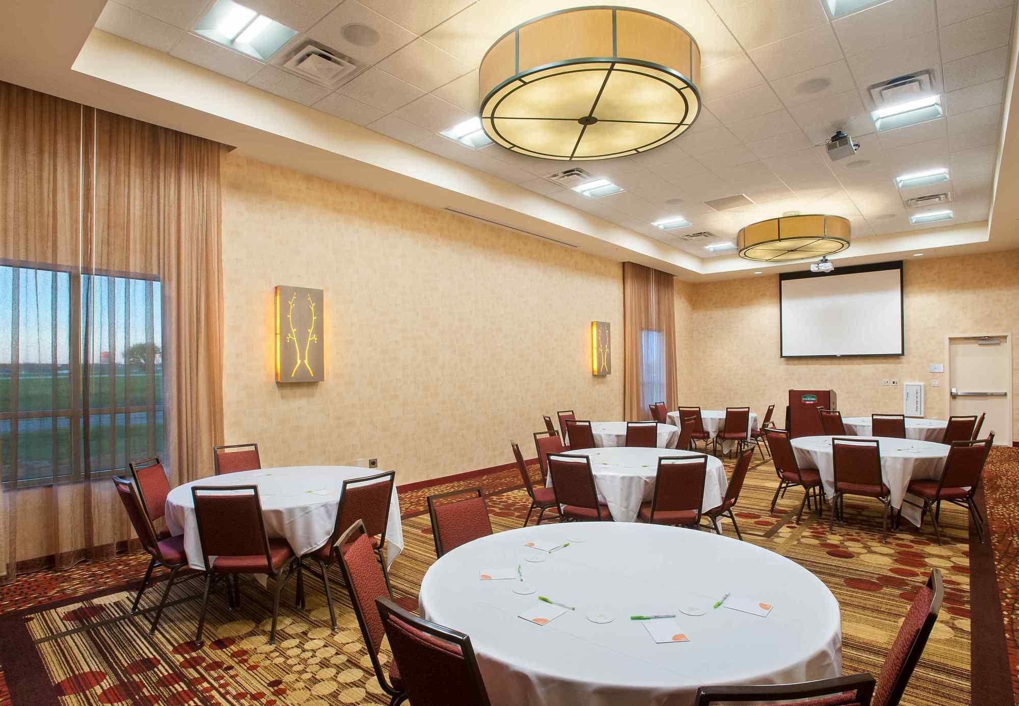 Courtyard Mankato Hotel & Event Center Εξωτερικό φωτογραφία